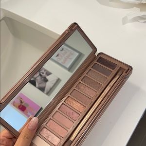 Urban Decay Naked3 Eyeshadow Palette